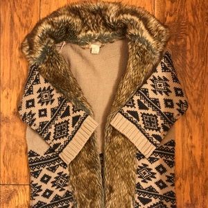 Patterned faux fur trimmed sweater coat